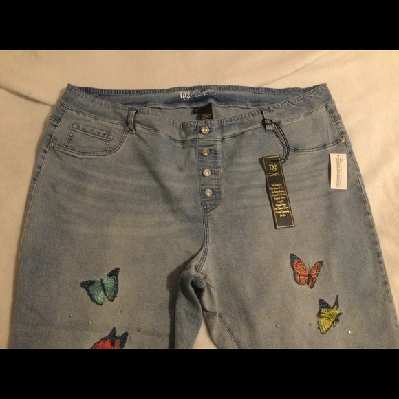 DG2 by Diane Gilman Embroidered Pull-On Exposed Button Jean Size: 3X - Picture 5 of 11